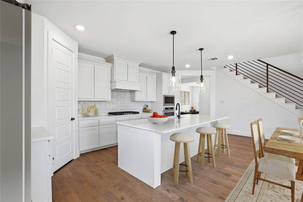 7317 Saker Street, Fort Worth, TX 76179 7317 Saker Street, Fort Worth, TX 76179