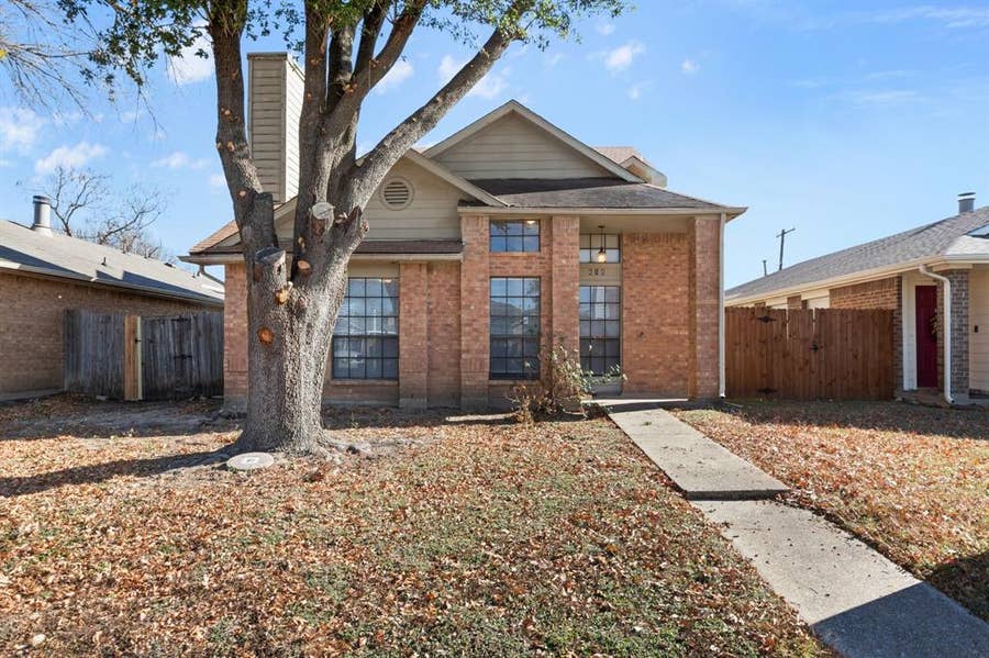 Property photo for 618 Las Brisas Drive, Mesquite, TX