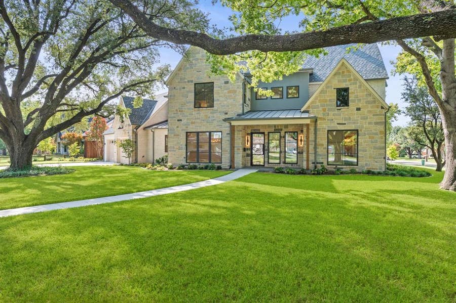 Property photo for 1211 Seminole Drive, Richardson, TX