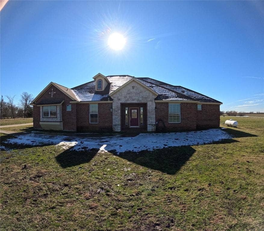 Property photo for 6401 County Road 3208, Lone Oak, TX
