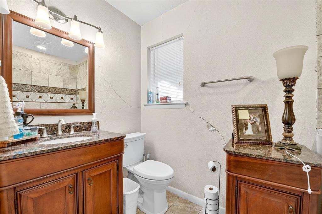 2947 Cameo Lane, Farmers Branch, TX 75234 2947 Cameo Lane, Farmers Branch, TX 75234