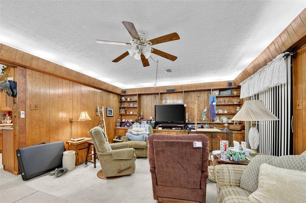 2947 Cameo Lane, Farmers Branch, TX 75234 2947 Cameo Lane, Farmers Branch, TX 75234