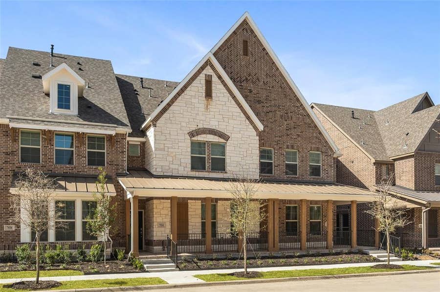Property photo for 7854 Bayside Drive, Rowlett, TX
