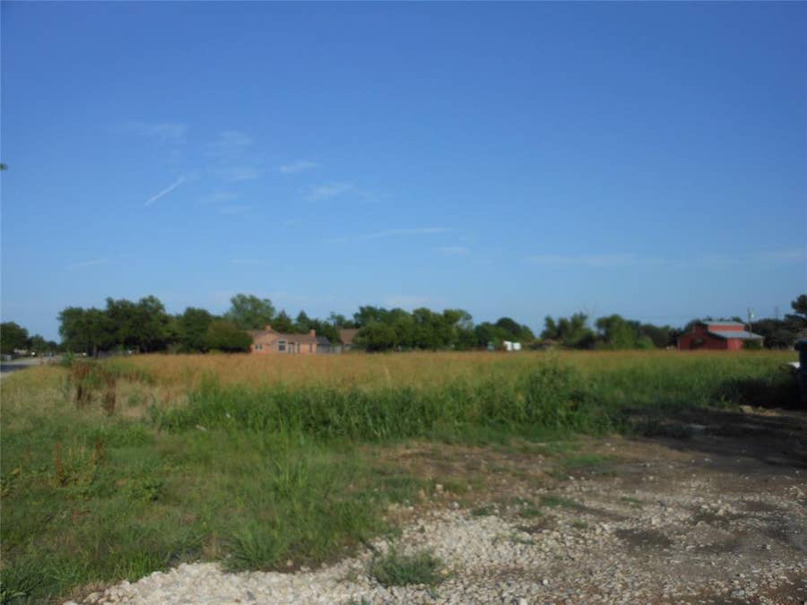 Property photo for 325 Donna Drive, Wylie, TX