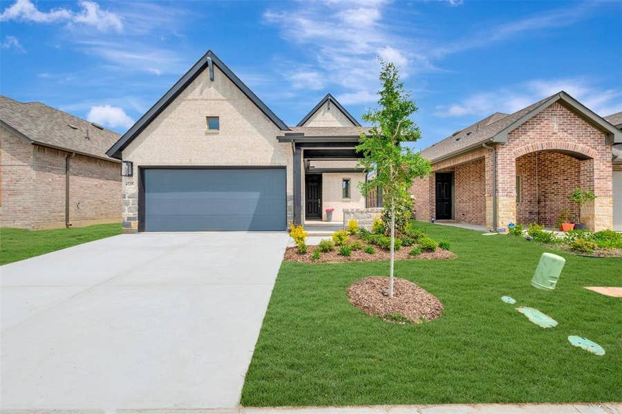 Property photo for 4235 Elk Hair Drive, Royse City, TX