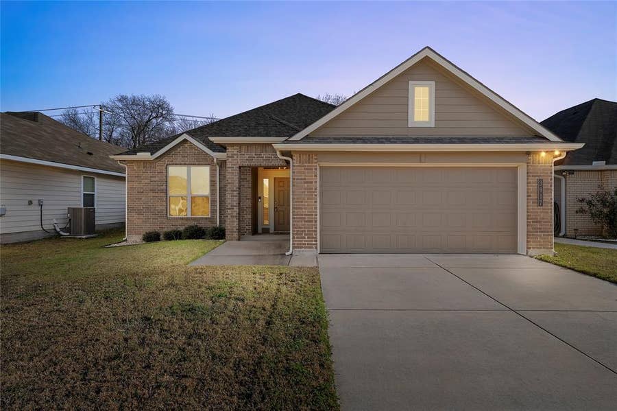 Property photo for 3917 S Fork Ranch Road, Waco, TX
