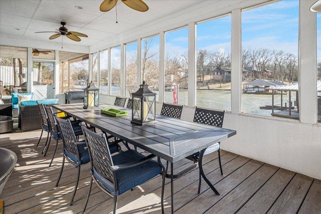 154 Bayside Circle, Malakoff, TX 75148 Screen porch