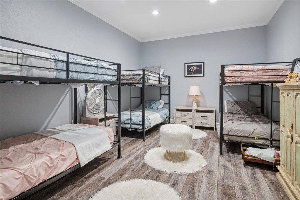 154 Bayside Circle, Malakoff, TX 75148 Bedroom 5 (does not have a closet or window)
