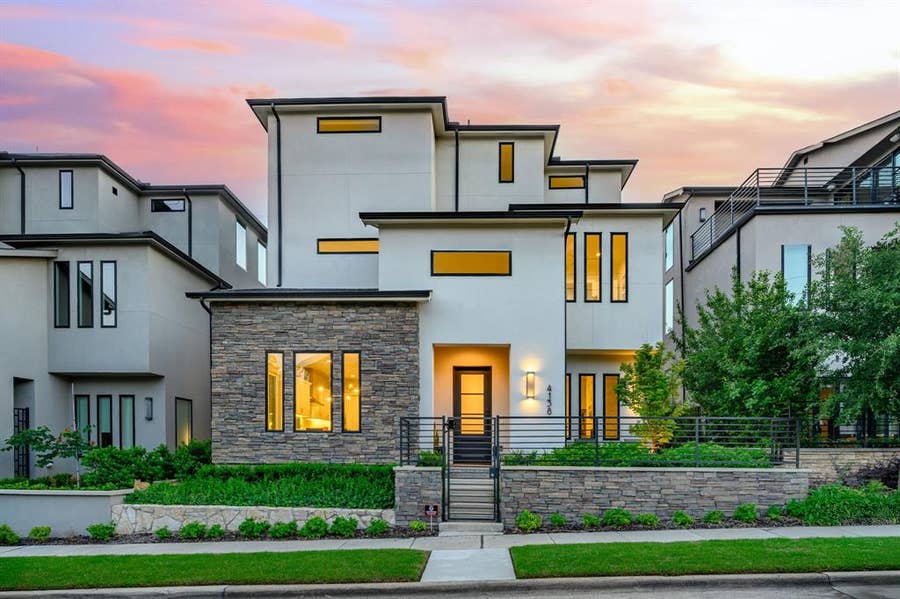 Property photo for 4138 Entrada Way, Dallas, TX