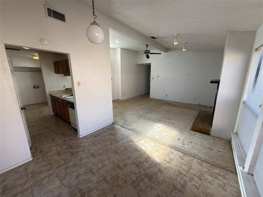 1636 Lemonwood Circle, Mesquite, TX 75149 1636 Lemonwood Circle, Mesquite, TX 75149