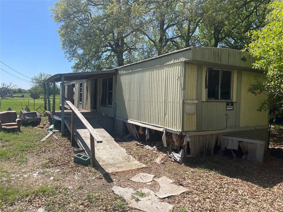 Property photo for 689 James, Kemp, TX