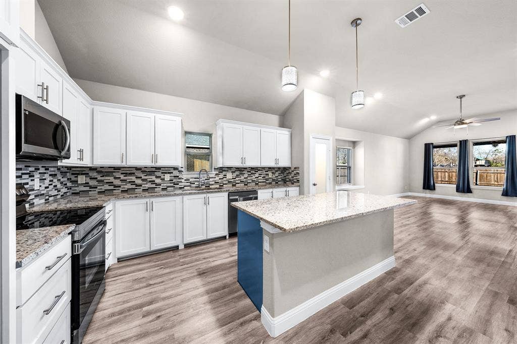 3820 Mcdougal Street, Greenville, TX 75401 3820 Mcdougal Street, Greenville, TX 75401