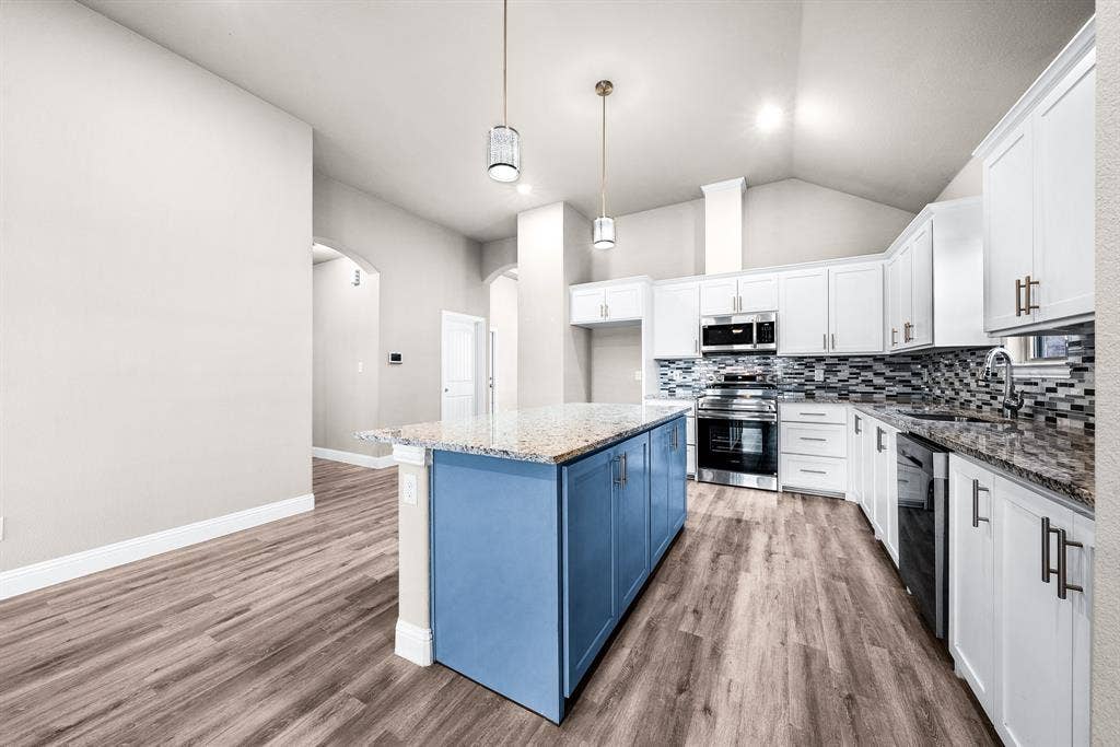 3820 Mcdougal Street, Greenville, TX 75401 3820 Mcdougal Street, Greenville, TX 75401