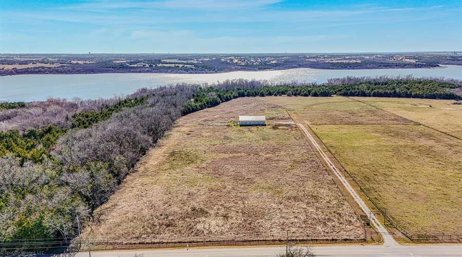 Property photo for 14560 County Road 550, Farmersville, TX