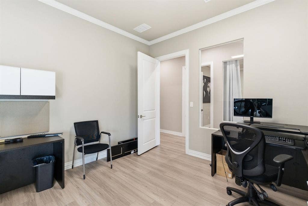 8849 Davis Boulevard, #300, Keller, TX 76248 8849 Davis Boulevard, #300, Keller, TX 76248