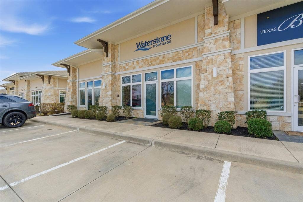 8849 Davis Boulevard, #300, Keller, TX 76248 8849 Davis Boulevard, #300, Keller, TX 76248
