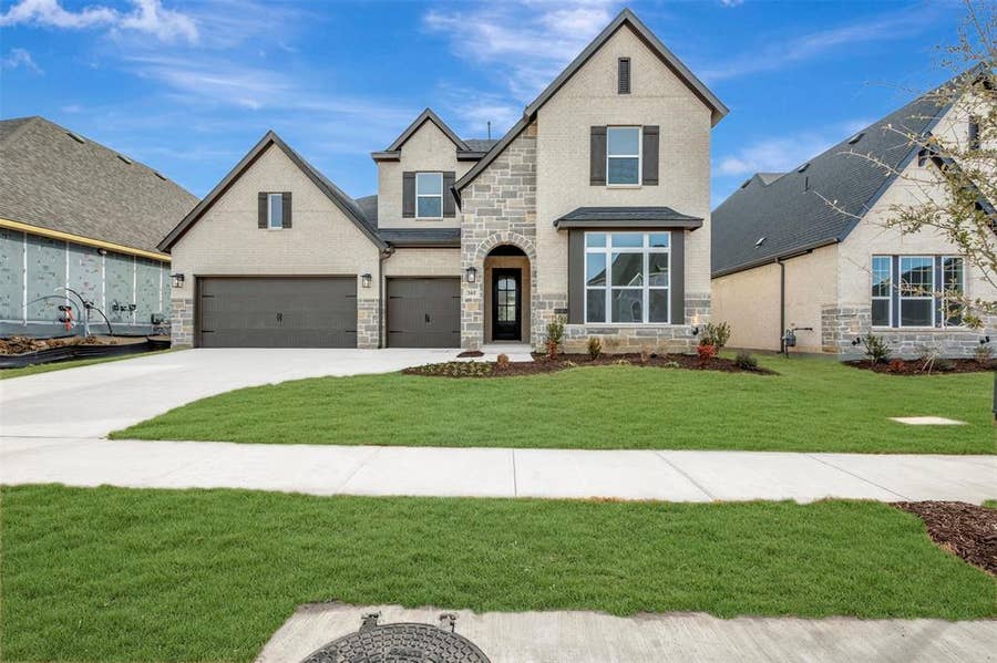 Property photo for 305 Short Cut Street, Northlake, TX