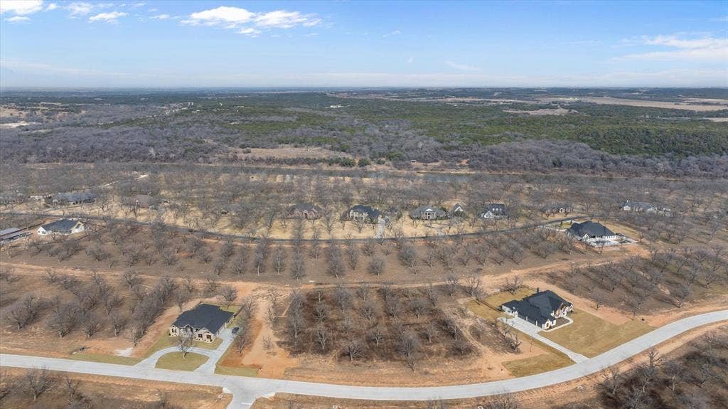 2142 E Landings N, Granbury, TX 76049 Come build your dream home!
