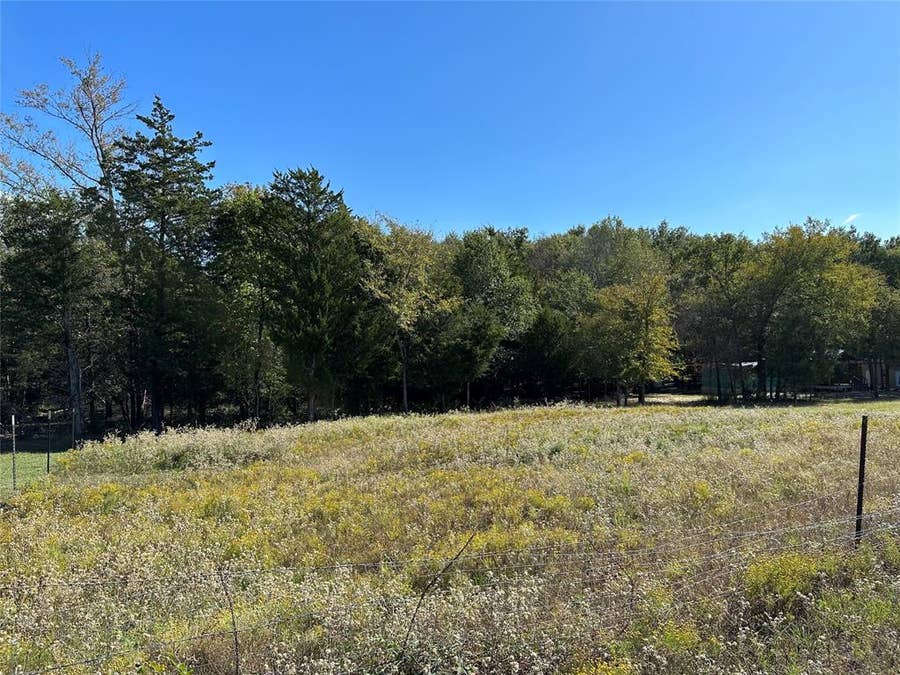 Property photo for 2924 CR 1403, Malakoff, TX