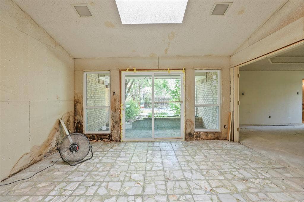 9706 Trevor Drive, Dallas, TX 75243 9706 Trevor Drive, Dallas, TX 75243