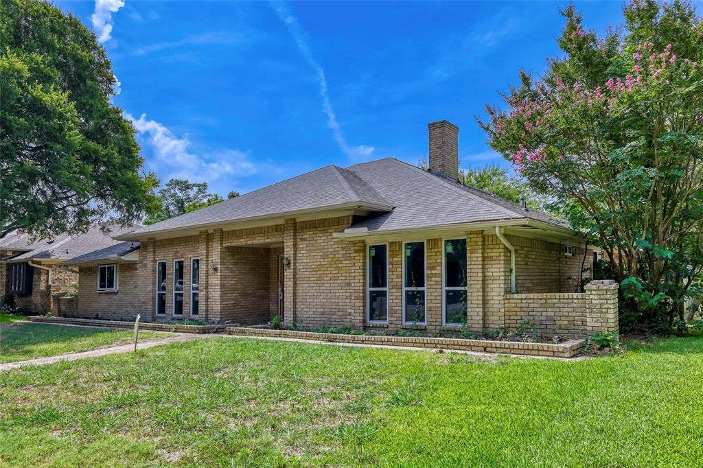 9706 Trevor Drive, Dallas, TX 75243 9706 Trevor Drive, Dallas, TX 75243