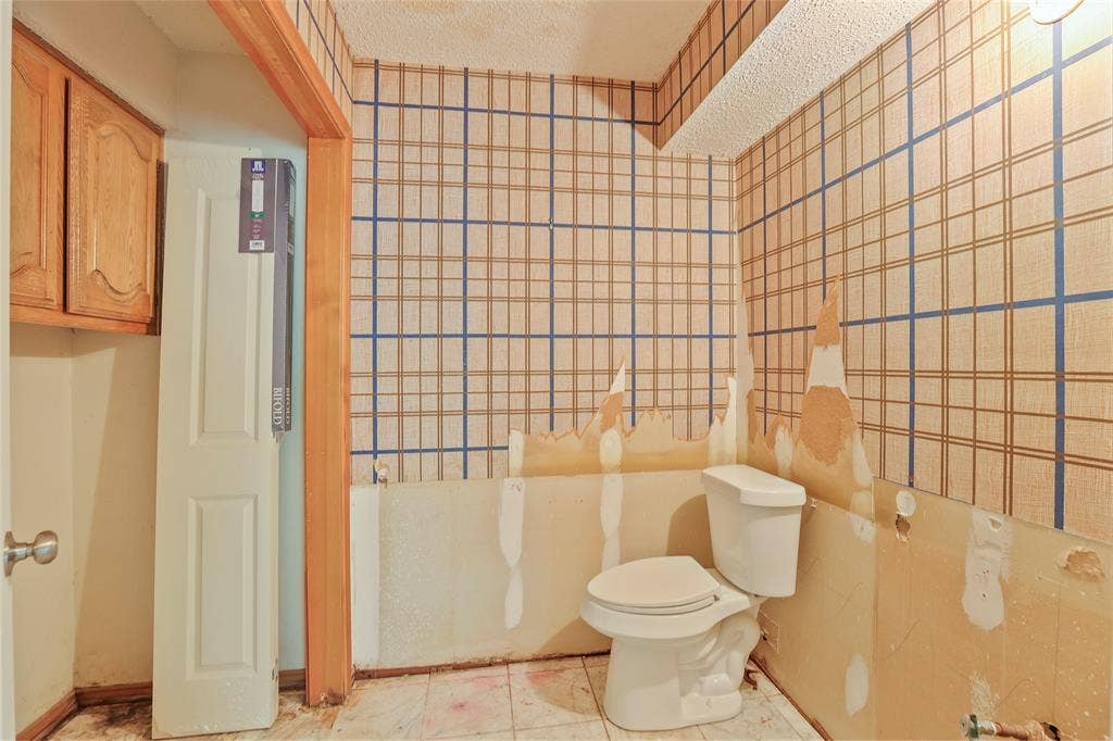 9706 Trevor Drive, Dallas, TX 75243 9706 Trevor Drive, Dallas, TX 75243