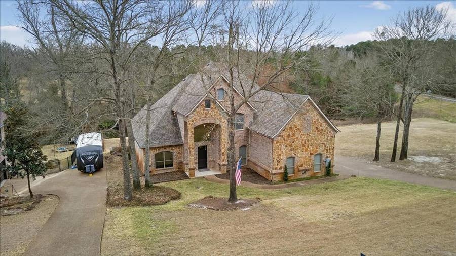 Property photo for 5182 Bayshore Drive, Athens, TX
