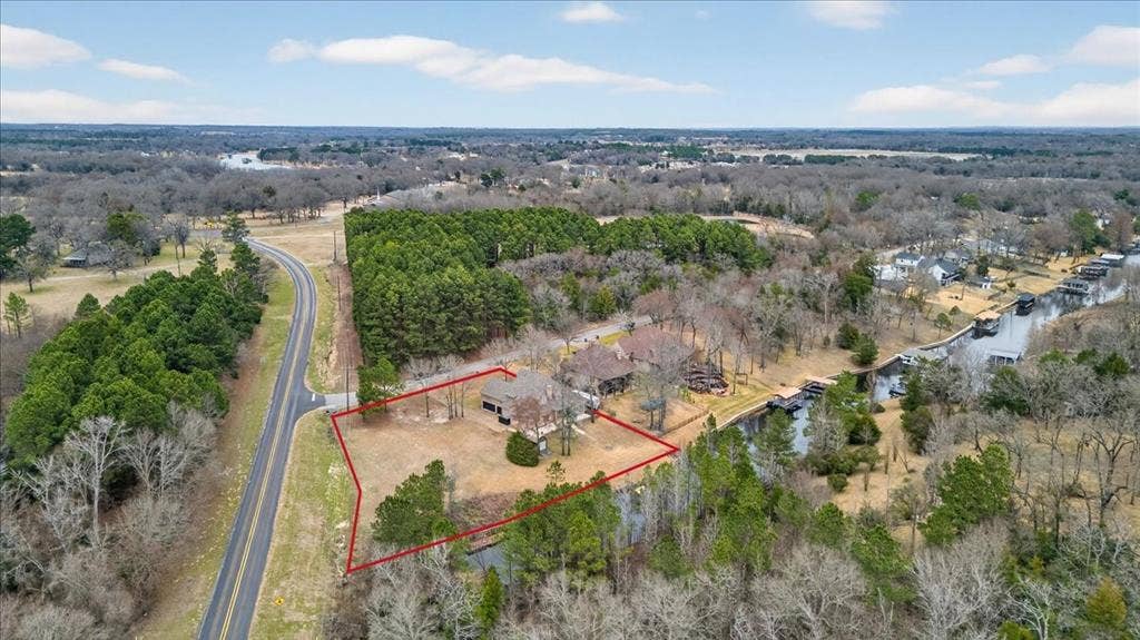 5182 Bayshore Drive, Athens, TX 75752 View of property location featuring property boundaries highlighted