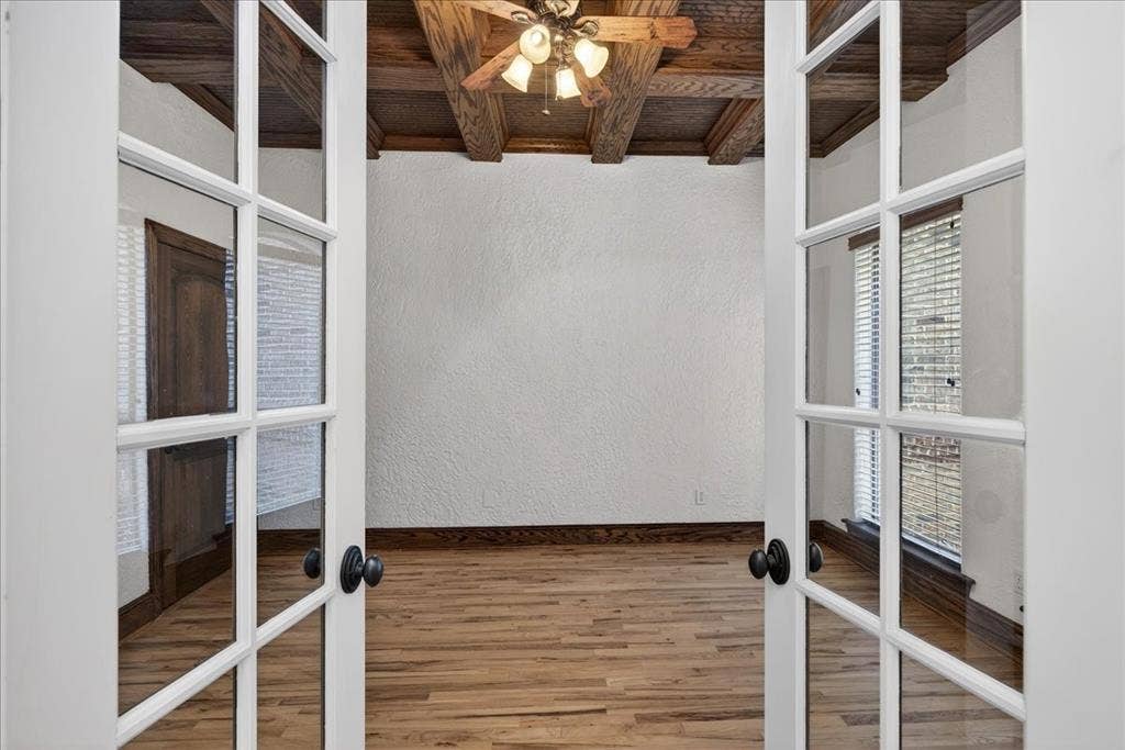 5182 Bayshore Drive, Athens, TX 75752 5182 Bayshore Drive, Athens, TX 75752