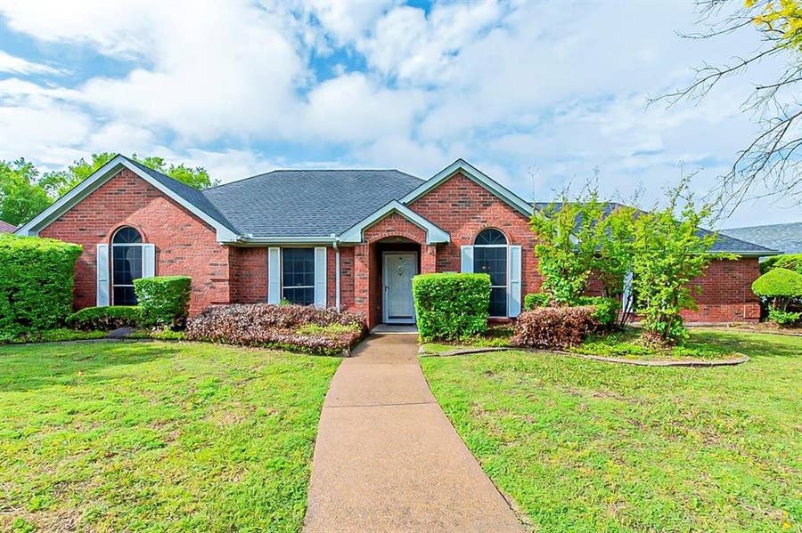 Property photo for 4415 Haverhill Lane, Sachse, TX