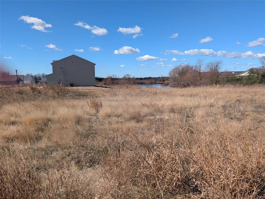 Property photo for 294 Victory Drive, Mabank, TX