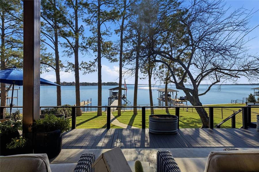 Property photo for 199 Seaside Drive, Gun Barrel City, TX