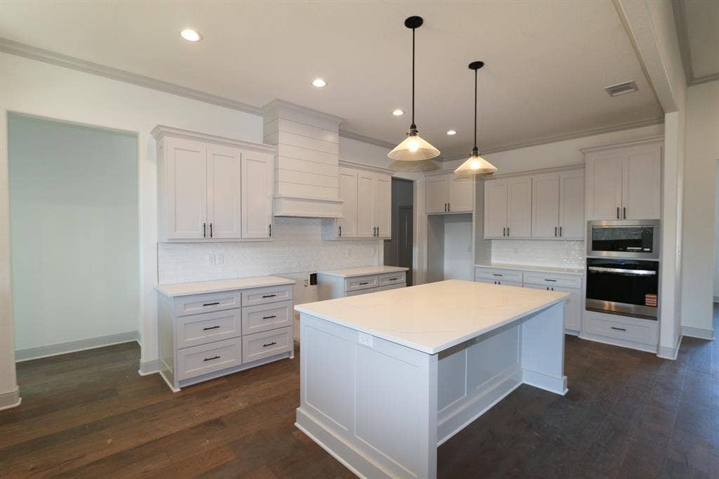 16527 Cooper Way, Tyler, TX 75703 16527 Cooper Way, Tyler, TX 75703