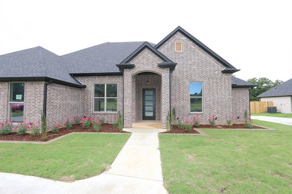 16445 Cooper Way, Tyler, TX 75703 16445 Cooper Way, Tyler, TX 75703