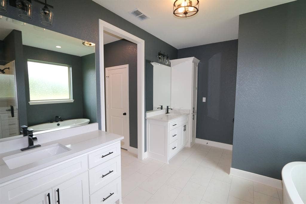 16445 Cooper Way, Tyler, TX 75703 16445 Cooper Way, Tyler, TX 75703