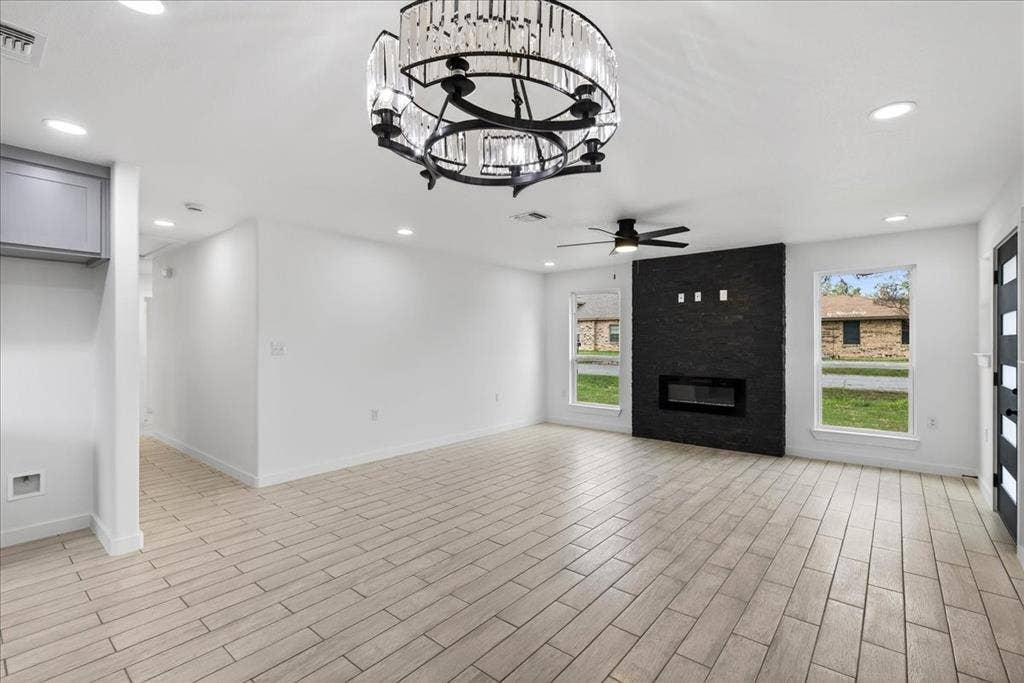 335 Flying Bridge, Gun Barrel City, TX 75156 335 Flying Bridge, Gun Barrel City, TX 75156