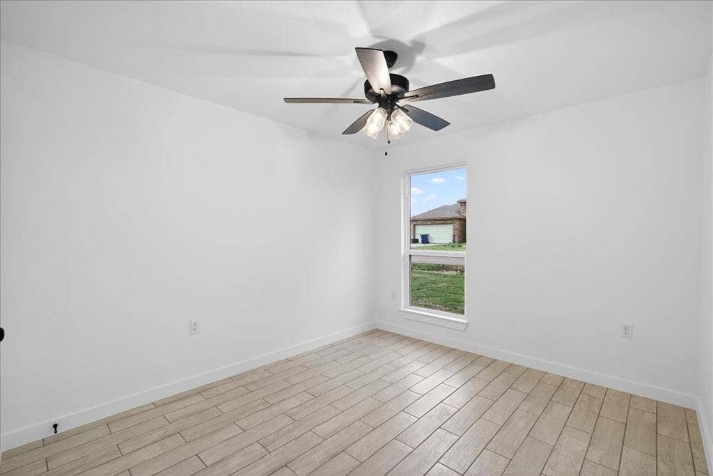 335 Flying Bridge, Gun Barrel City, TX 75156 Bedroom 2
