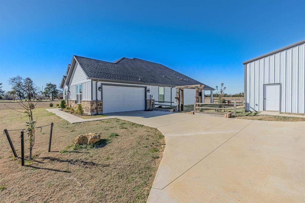 4280 County Road 3220, Lone Oak, TX 75453 4280 County Road 3220, Lone Oak, TX 75453