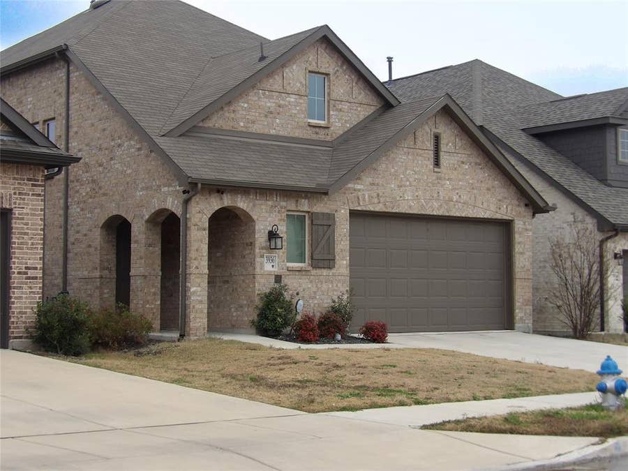 Property photo for 3936 Mercedes Bend, Heartland, TX