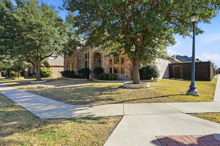 Property photo for 14875 Daneway Drive, Frisco, TX