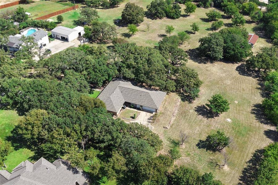Property photo for 225 Timberline Lane, Southlake, TX