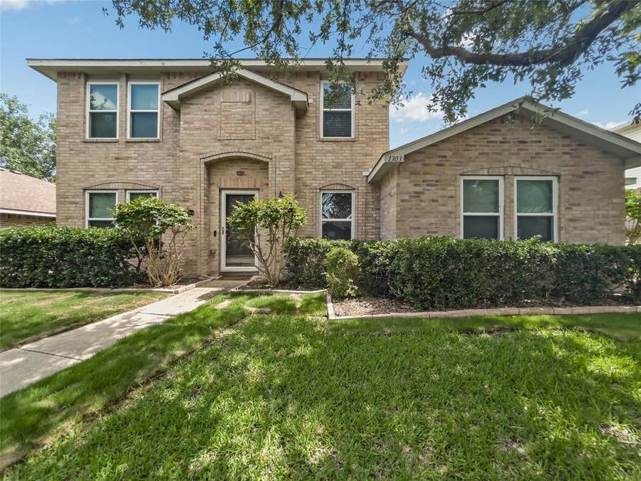 Property photo for 1303 Starpoint Lane, Wylie, TX