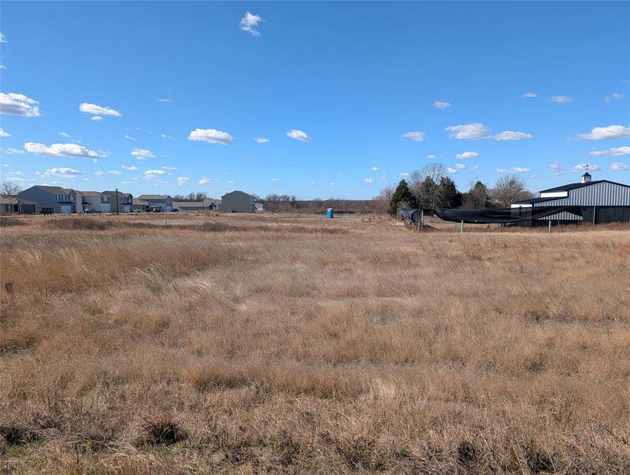 Property photo for 278 Victory Drive, Mabank, TX