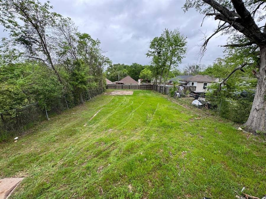 Property photo for 1309 Emma Street, Tyler, TX