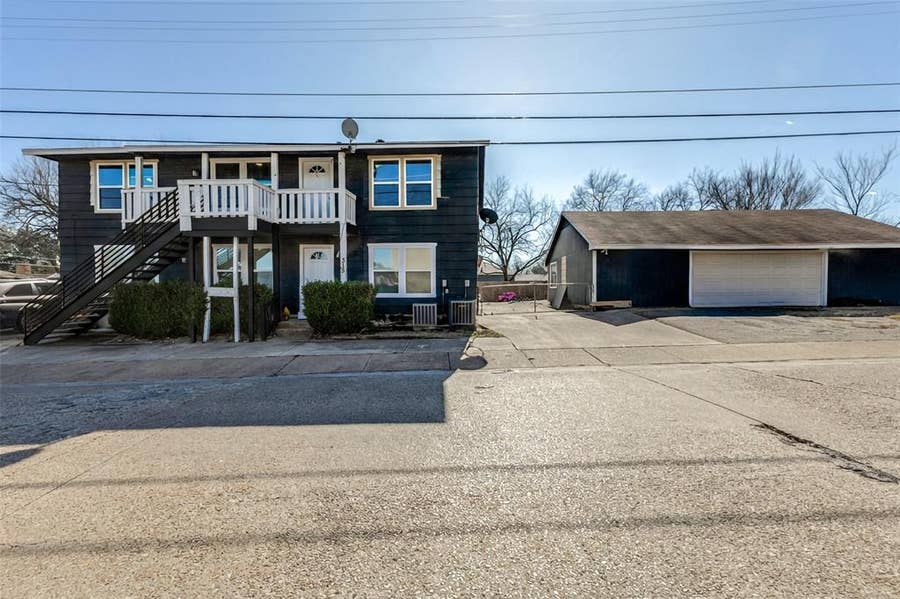 Property photo for 315 N Merrill Avenue, Duncanville, TX