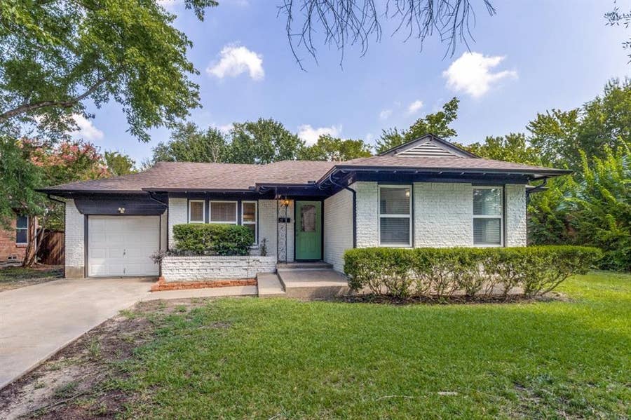 Property photo for 2417 San Paula Avenue, Dallas, TX