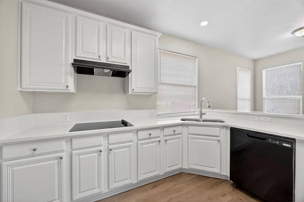 6116 Berkshire Road, McKinney, TX 75072 6116 Berkshire Road, McKinney, TX 75072