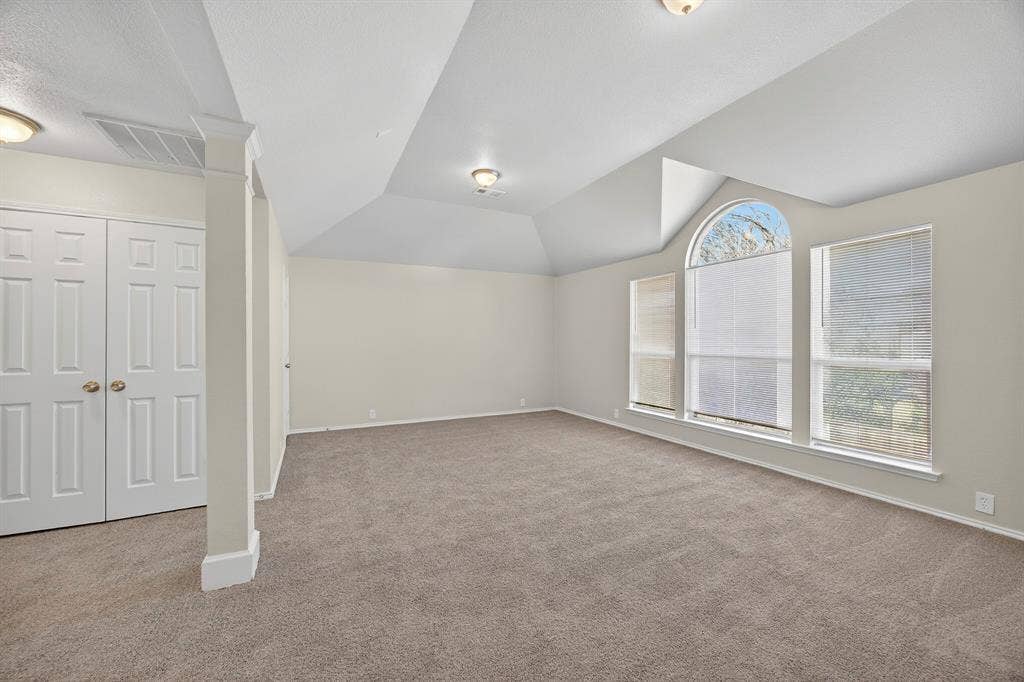 6116 Berkshire Road, McKinney, TX 75072 6116 Berkshire Road, McKinney, TX 75072