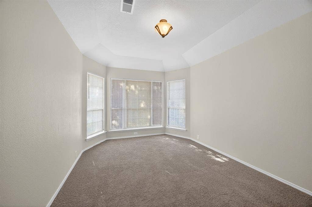 6116 Berkshire Road, McKinney, TX 75072 6116 Berkshire Road, McKinney, TX 75072