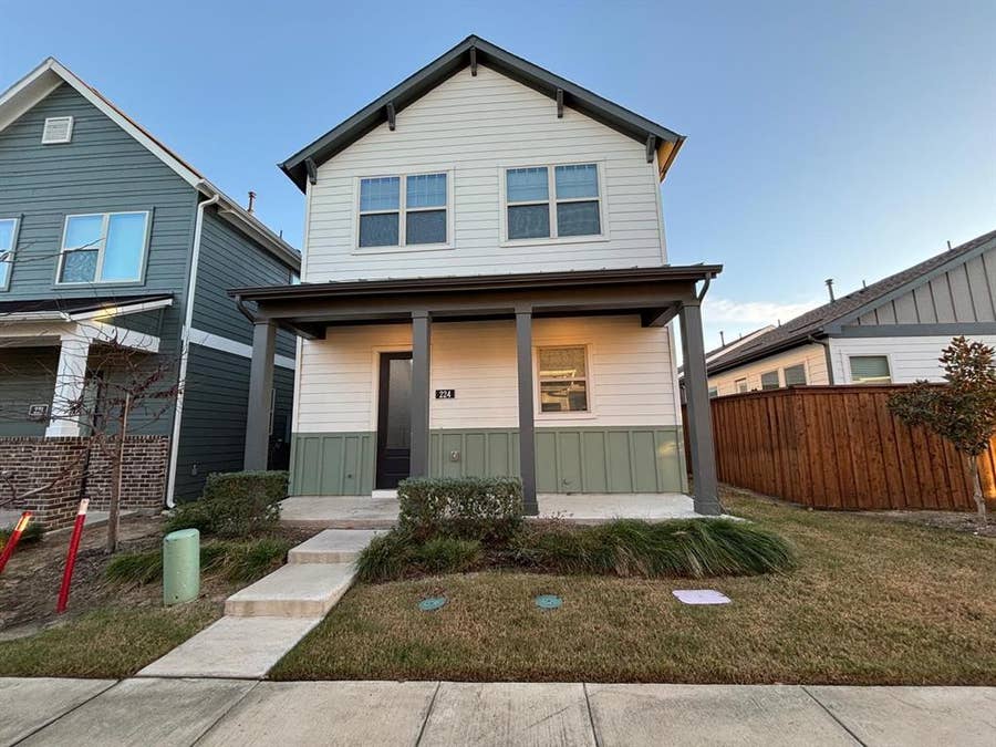 Property photo for 825 W Mayfield Road, #224, Arlington, TX